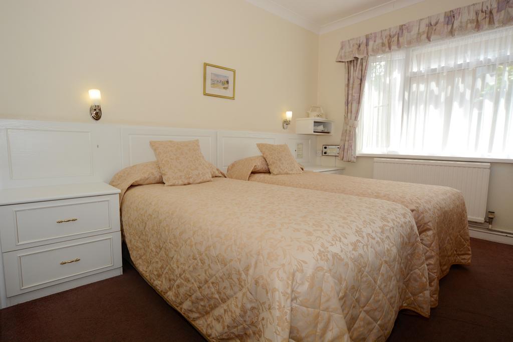 Arlington Hotel Bournemouth Room photo